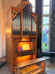 Orgel in Kirche Am Gesundbrunnen